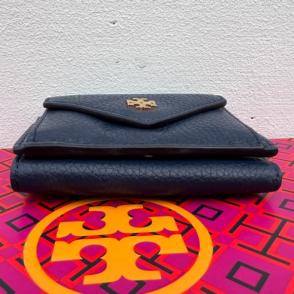 Tory Burch Robinson Mini Flap Wallet Navy Women’s accesories - Picture 11 of 12
